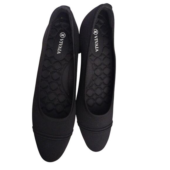 Vivaia Julie Pro Round Toe Pump Black Size Eur 41.5 US 9.5/10 NEW - Picture 1 of 10
